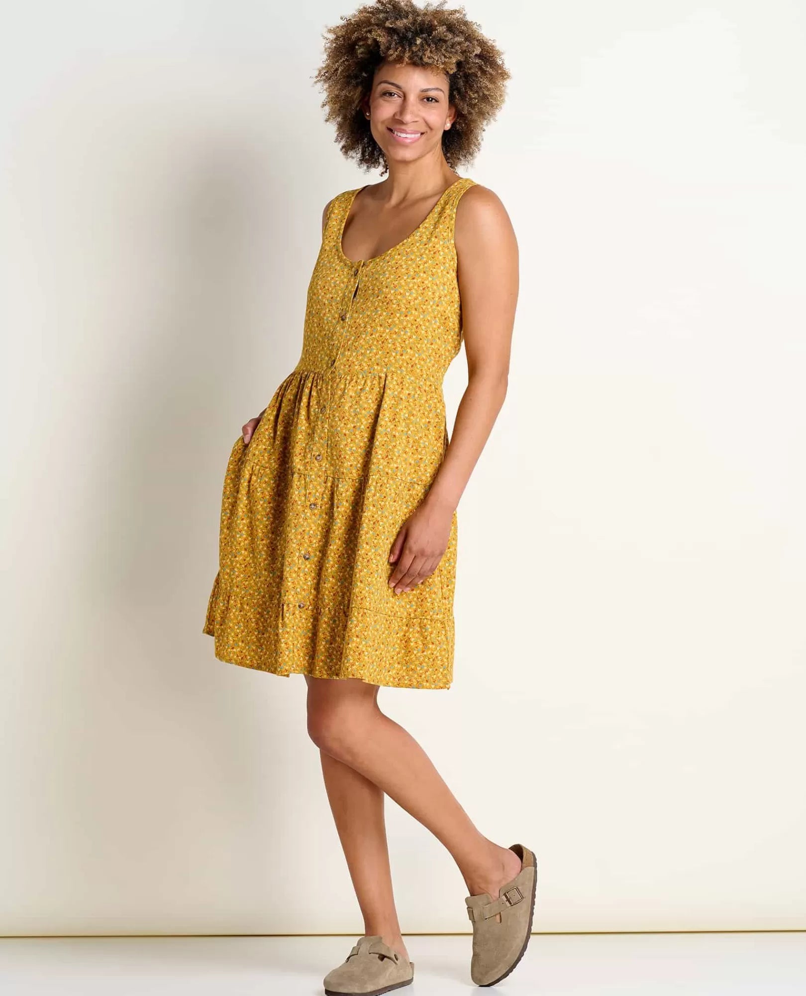 Manzana Tiered Sleeveless Dress