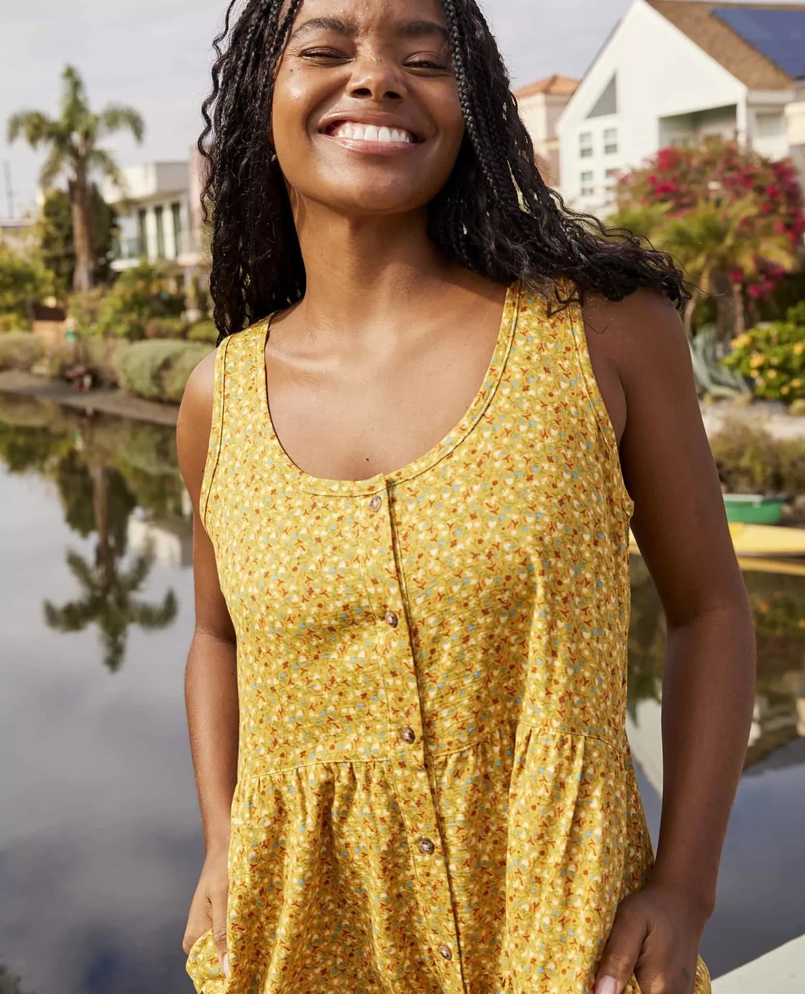 Manzana Tiered Sleeveless Dress