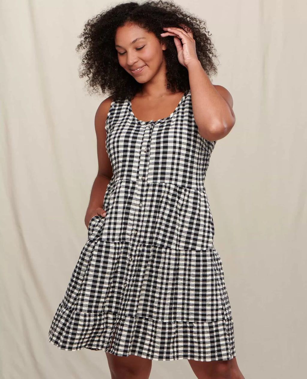 Manzana Tiered Sleeveless Dress
